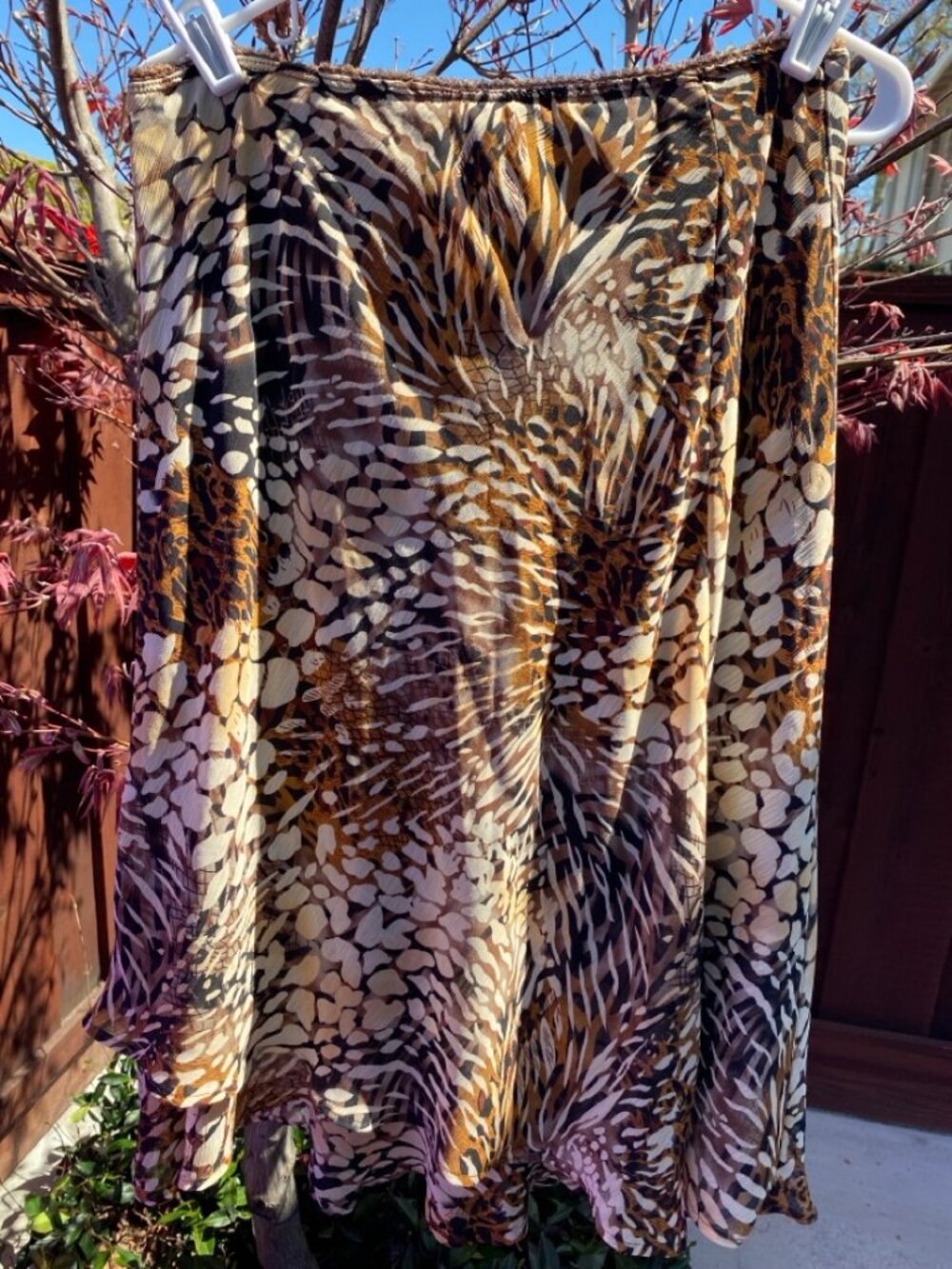 Gorgeous Dress Barn Flowy Animal Print Skirt